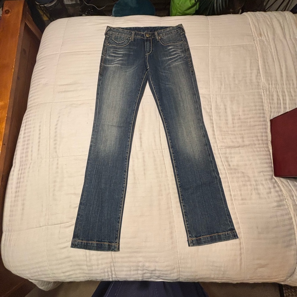 Stylish Blue Straight Leg Jeans